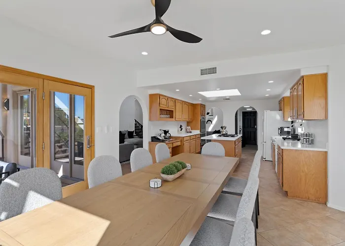 Foothills Oasis Heated Poolhottub Stunning Views Tucson