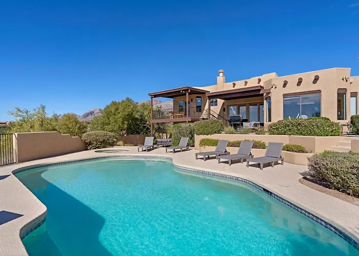 Holiday home Foothills Oasis Heated Poolhottub Stunning Views Tucson